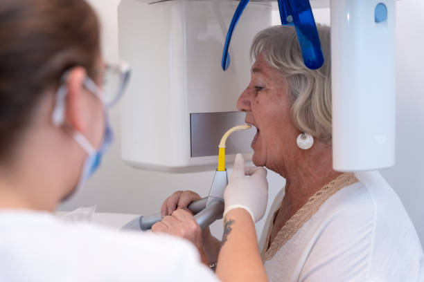 Best Pediatric Emergency Dentist in St Charles, IL
